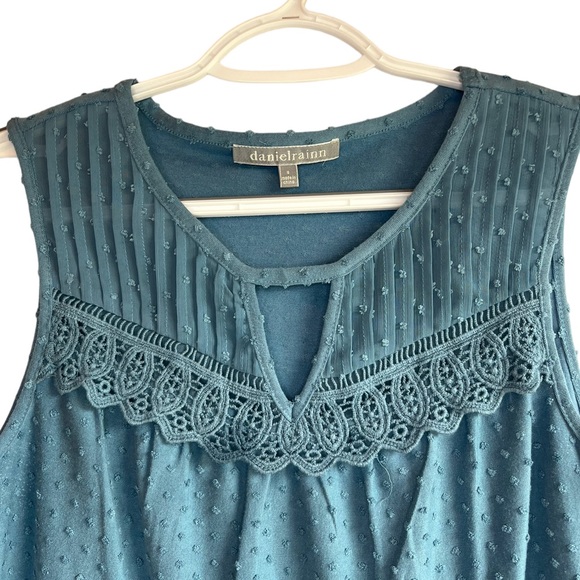 Daniel Rainn Swiss Dot Blouse - Picture 2 of 5